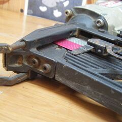 マックス MAX TA-557/957T 常圧フロアタッカ 中古品 【ハンズクラフト宜野湾店】