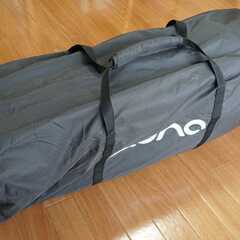 【中古】nuna トラベルコット セナ（ナイト／ブラック）ベビーベッド【おまけ付き】