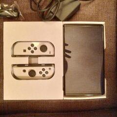 美品！！任天堂SwitchELホワイト社外コントローラー、ブルーライトカットフィルム、ジョイコンクリアケース付き 美品！！任天堂SwitchELホワイト社外コントローラー、ブルーライト