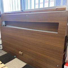 ダブルベッドベッドフレーム売ります