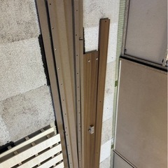 ダブルベッドベッドフレーム売ります