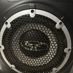 サウンドアンプ十インチボックスおよび配線。