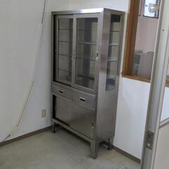 [お取引中]ステンレス製　医療棚　ケビント　ガラス棚