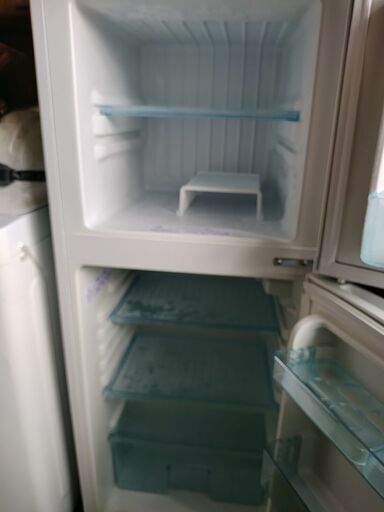 アビテラックス　冷蔵庫　2ドア　ホワイト