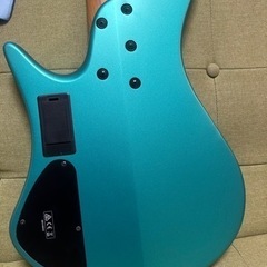 アイバニーズ　ヘッドレス　ベース　新品同様　5弦