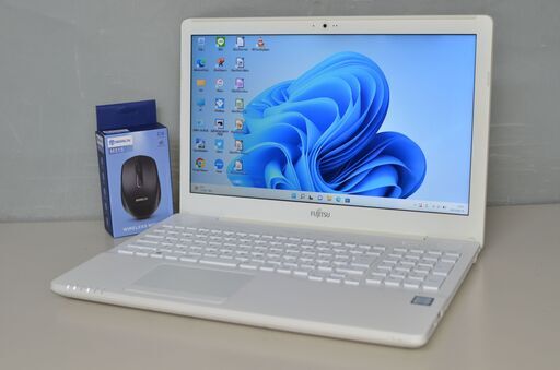 中古良品ノートパソコン Windows11+office 爆速SSD512GB 富士通 AH50/B3 core i7-7700HQ/メモリ8GB/15.6インチ/カメラ/無線/DVDマルチ搭載