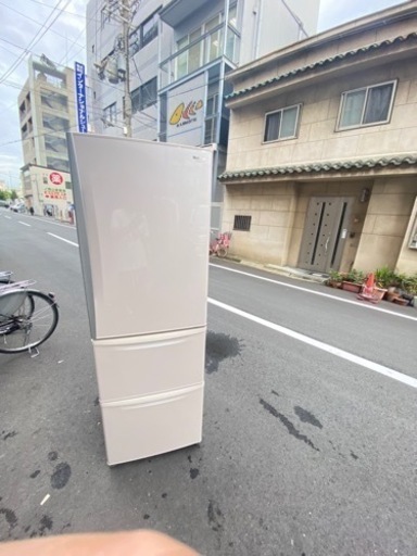 ‍♀️☘️大阪市内配達設置無料‍♀️365L冷蔵庫　自動製氷機付き保証有り