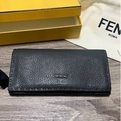 FENDI 長財布