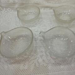 変わった 玉葱型の ガラスの小鉢 × 4個
