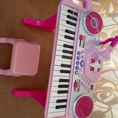 ピアノおもちゃ