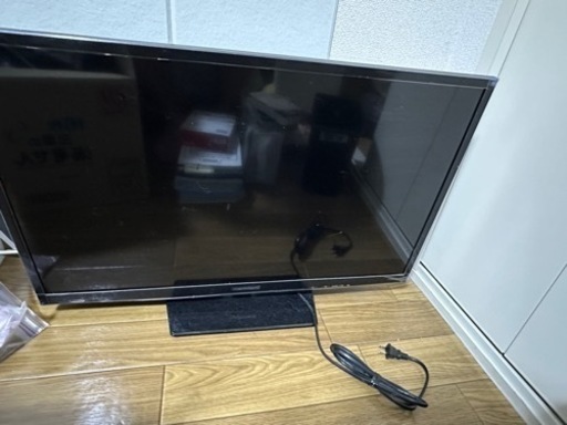 液晶テレビ　32インチ
