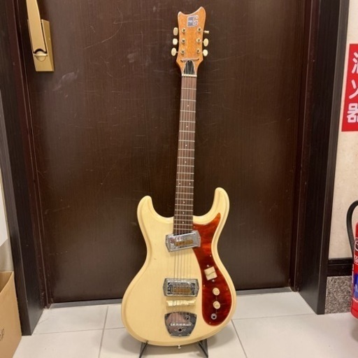 モズライト風エレキギター　ベンチャーズ　guyatone LG50T ケース付き
