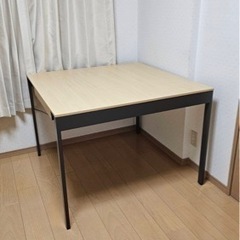 美品　シンプル　大きめ　デスク　テーブル　作業台　オフィス