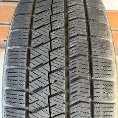 受渡予定者決定⭐︎ブリヂストン ブリザック VRX2 205/65R16 4本※1本傷