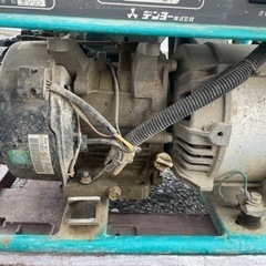 ☆ 中古品 エンジン駆動発電機 デンヨーニューパワー26000U2 GA-2606U2