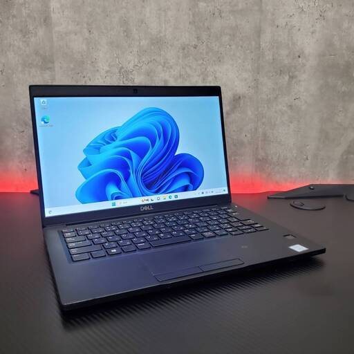 新品大容量SSD1TB LTE対応 8世代Corei5 DELL 13.3インチ　ノートPC
