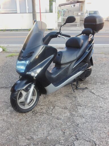 YAMAHA マジェスティ125FI ブラック RBOX GIVIキャリア付 カスタム