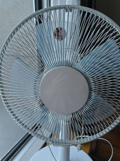 扇風機お譲りします。山善　2台あります。