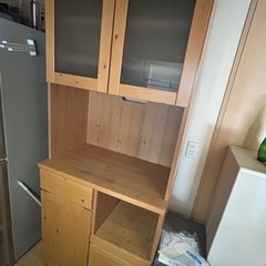 【譲り先決定】食器棚　大容量　コンパクト　炊飯器用棚