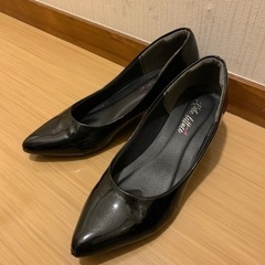 黒エナメルパンプス【3L】