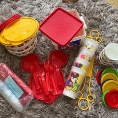 Tupperware ディズニー タッパー食器セット