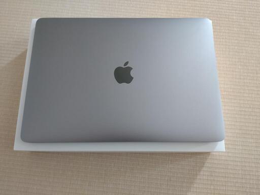 MacBook Air　13インチ M1 16GB 256GB SSD