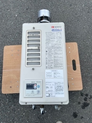 ■中古品 ノーリツガス給湯器 GQ-C2422WZD-FH 24号 2019年 都市ガス 動作問題なし■