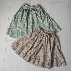 【譲渡者様決定済】子供服 小花柄スカート 2枚セット