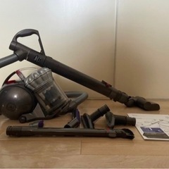 【値下げしました！】Dyson 掃除機 DC48