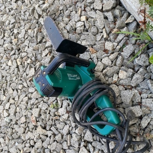 （決まりました）電動チェーンソー