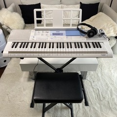 CASIO 光ナビゲーションキーボード LK-515（電子ピアノ...