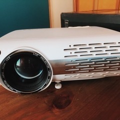 YABER Y30 LED Projector