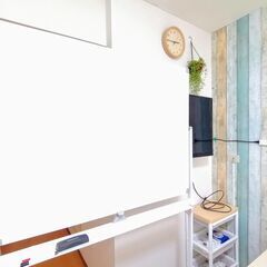 【売ります】美品！会議テーブル・椅子・ホワイトボード※引きとり限定・定価11万　