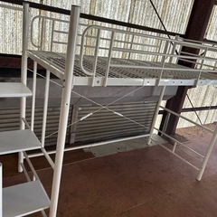 ◇階段付き　ロフトベッド◇コンセント付き