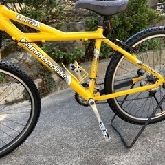 CANNONDALA TERRA 3×9段変速タイヤサイズ26×2.000