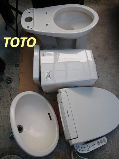 TOTO トイレ用品(中古) 便器 タンク 手洗い器 ウォシュレット ペーパーホルダー2個 鏡 店舗に 公共施設