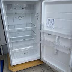 ★【ハイセンス】2ドア冷蔵庫 2016年製 227L [HR-B2301] 【3ヶ月保証付き★送料に設置込み】💳自社配送時🌟代引き可💳※現金、クレジット、スマホ決済対応※