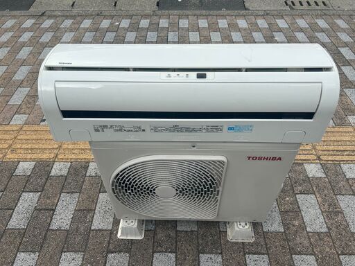 決まりました東芝 エアコン✨6畳程度 2016年製 RAS-2256V✨エアコンクリーニング渡し