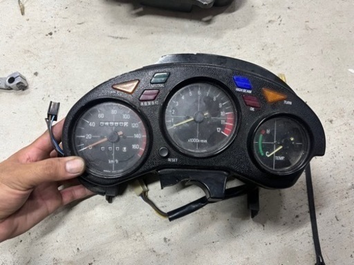 RZ250R 初期　29L メーター
