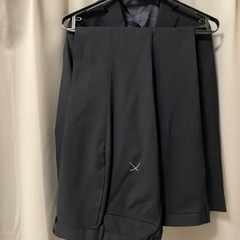 ザスーツカンパニー