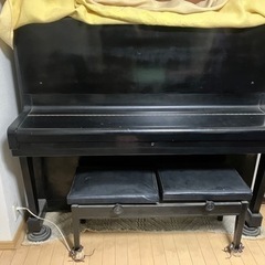 EASTEINのアップラインピアノです。