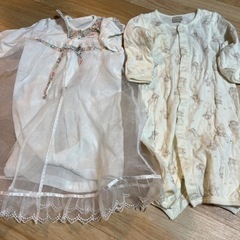 サイズ50〜70のベビー服　女の子用ロンパース