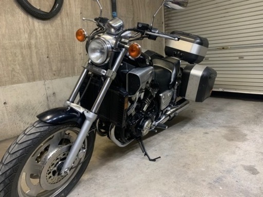 決まりました。　ヤマハ　vmax1200 カナダ逆車　パニアケースセット　車検有 決まりました。 ヤマハ vmax1200 カナダ逆車 パニアケースセット 車検