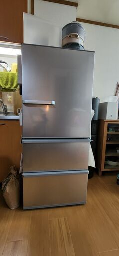 アクアの冷蔵庫272リットル2021年製中古