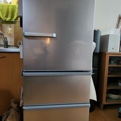 【ネット決済】アクアの冷蔵庫272リットル2021年製中古