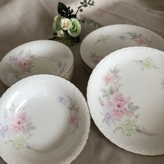 美品　高島屋で購入　ノリタケの洋食器　各５組　平皿(大皿・直径2...