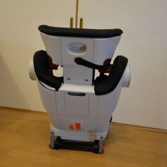 JAGUAR　純正チャイルドシート