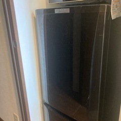 2018年三菱冷蔵庫(146L)