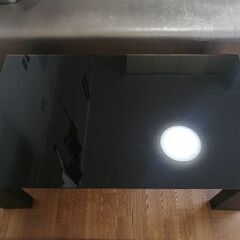 黒ガラステーブル