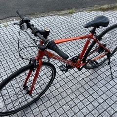 クロスバイク】美品❗️3x6段変速 700x28cタイヤ アルミフレーム仕様
